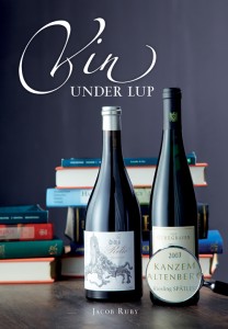 Vin under lup af Jacob Ruby